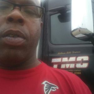 Meet your Posher, Lloyd